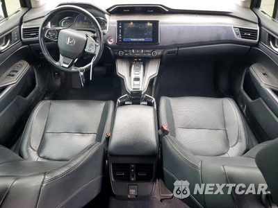 Zdjęcie 8 z 12 samochodu: 2018 HONDA CLARITY TOURING VIN:JHMZC5F30JC000799 - miniatura