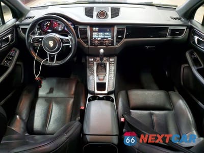 Zdjęcie 8 z 13 samochodu: 2016 PORSCHE MACAN S VIN:WP1AB2A58GLB47520 - miniatura