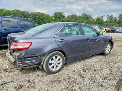 Trzecie zdjęcie samochodu z tyłu: 2011 TOYOTA CAMRY LE VIN:4T1BF3EK0BU142942 - miniatura