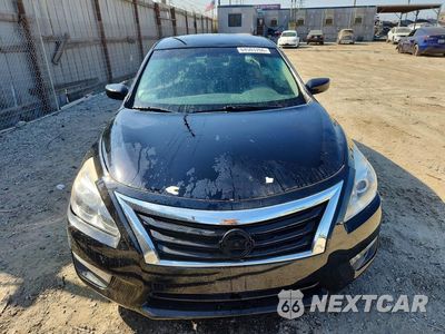 Piąte zdjęcie samochodu w środku: 2014 NISSAN ALTIMA 2.5 S VIN:1N4AL3AP0EN365951 - miniatura