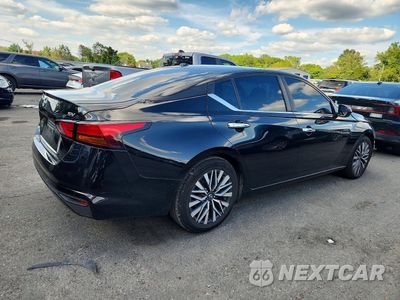 Trzecie zdjęcie samochodu z tyłu: 2023 NISSAN ALTIMA SV VIN:1N4BL4DV9PN348234 - miniatura