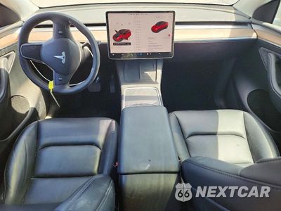 Zdjęcie 8 z 13 samochodu: 2024 TESLA MODEL Y VIN:7SAYGDEDXRF193356 - miniatura