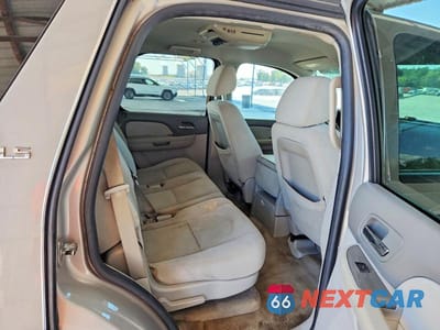 Zdjęcie 10 z 12 samochodu: 2008 CHEVROLET TAHOE C1500 VIN:1GNFC13078J210448 - miniatura