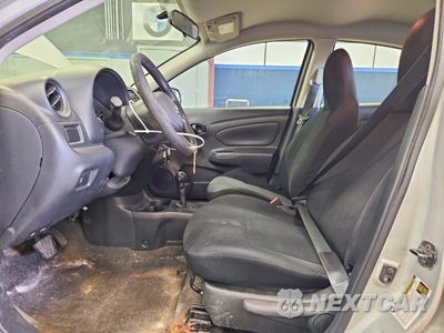 Zdjęcie 7 z 12 samochodu: 2013 NISSAN VERSA 1.6 S VIN:3N1CN7AP1DL842991 - miniatura