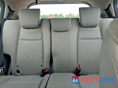 Zdjęcie 10 z 13 samochodu: 2019 HONDA HR-V LX VIN:3CZRU6H32KG723158 - miniatura