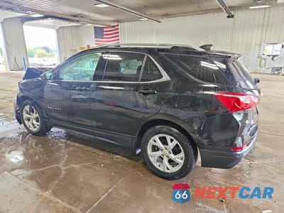 Drugie zdjęcie samochodu z przodu: 2020 CHEVROLET EQUINOX LT VIN:2GNAXVEX0L6177945 - miniatura