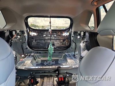 Zdjęcie 10 z 14 samochodu: 2025 TOYOTA RAV4 XLE PREMIUM VIN:2T3C1RFV7SW425067 - miniatura