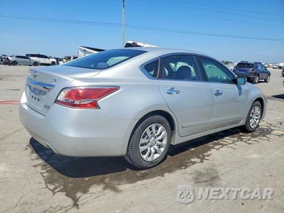 Trzecie zdjęcie samochodu z tyłu: 2014 NISSAN ALTIMA 2.5 S VIN:1N4AL3AP6EN345154 - miniatura