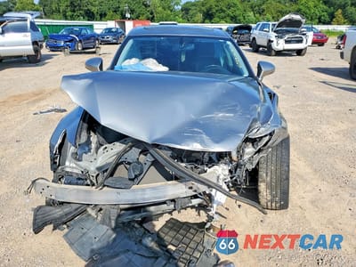 Piąte zdjęcie samochodu w środku: 2015 LEXUS IS 250 VIN:JTHBF1D20F5048522 - miniatura