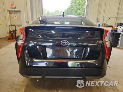 Zdjęcie 6 z 12 samochodu: 2016 TOYOTA PRIUS FOUR TOURING VIN:JTDKARFU4G3002752 - miniatura