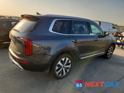 Trzecie zdjęcie samochodu z tyłu: 2022 KIA TELLURIDE S VIN:5XYP6DHC9NG242077 - miniatura