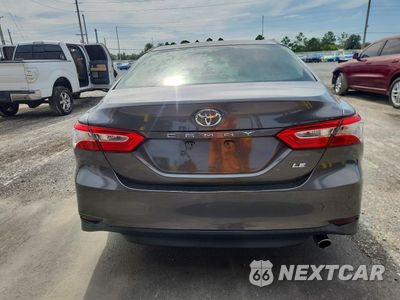 Zdjęcie 6 z 12 samochodu: 2018 TOYOTA CAMRY LE VIN:4T1B11HK5JU049671 - miniatura