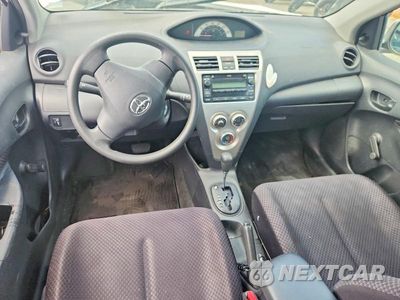 Zdjęcie 8 z 13 samochodu: 2007 TOYOTA YARIS BASE VIN:JTDBT923771035473 - miniatura