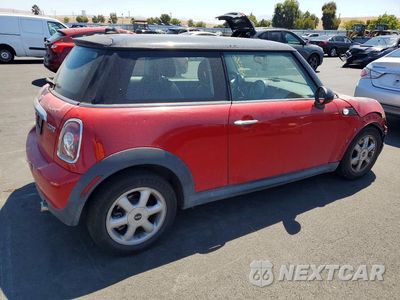 Trzecie zdjęcie samochodu z tyłu: 2009 MINI COOPER VIN:WMWMF33569TW79337 - miniatura
