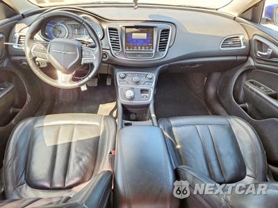 Zdjęcie 8 z 13 samochodu: 2017 CHRYSLER 200 LIMITED VIN:1C3CCCABXHN510414 - miniatura