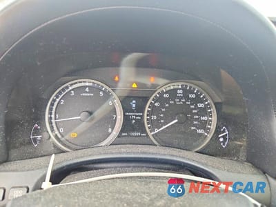 Zdjęcie 9 z 12 samochodu: 2014 LEXUS GS 350 VIN:JTHCE1BL6E5023884 - miniatura