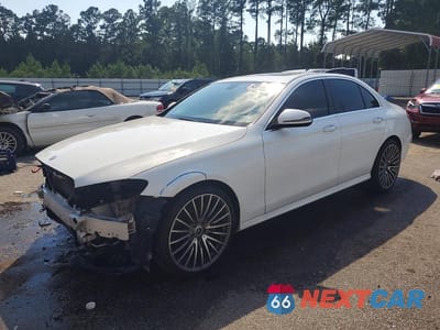 2017 MERCEDES-BENZ E 300 WDDZF4JB4HA098698 - główne zdjęcie licytacji z USA - miniatura