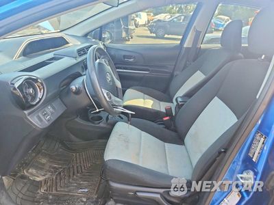 Zdjęcie 7 z 12 samochodu: 2015 TOYOTA PRIUS C TWO VIN:JTDKDTB35F1583092 - miniatura