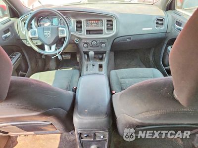Zdjęcie 8 z 12 samochodu: 2011 DODGE CHARGER VIN:2B3CL3CG3BH553403 - miniatura