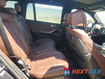 Zdjęcie 11 z 13 samochodu: 2021 BMW X7 XDRIVE40I VIN:5UXCW2C06M9E19606 - miniatura