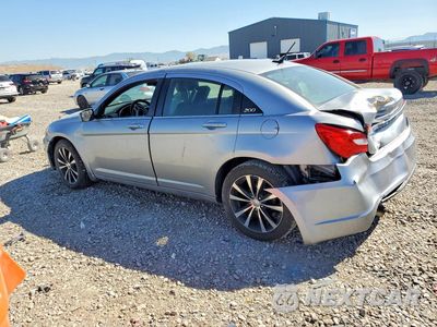 Drugie zdjęcie samochodu z przodu: 2014 CHRYSLER 200 LIMITED VIN:1C3CCBCG9EN152043 - miniatura