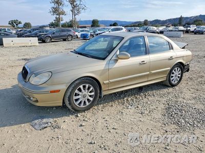 2002 HYUNDAI SONATA GLS KMHWF35H62A702132 - główne zdjęcie licytacji z USA - miniatura