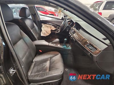 Zdjęcie 7 z 12 samochodu: 2006 BMW 530 I VIN:WBANE73566CM32118 - miniatura
