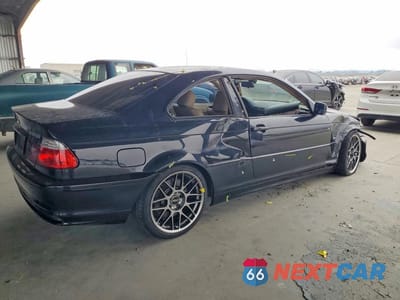 Trzecie zdjęcie samochodu z tyłu: 2001 BMW 330 CI VIN:WBABN53471JU21924 - miniatura