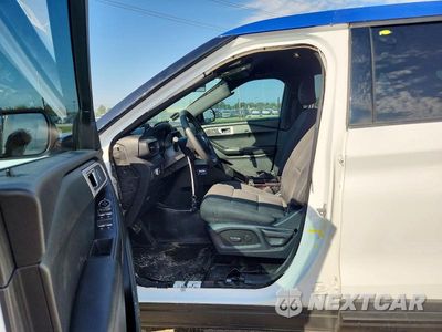 Zdjęcie 13 z 14 samochodu: 2023 FORD EXPLORER POLICE INTERCEPTOR VIN:1FM5K8AW9PNA00248 - miniatura
