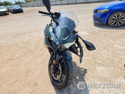 Drugie zdjęcie samochodu z przodu: 2025 KAWASAKI EX650 P VIN:ML5EXEP1XSDAG4970 - miniatura