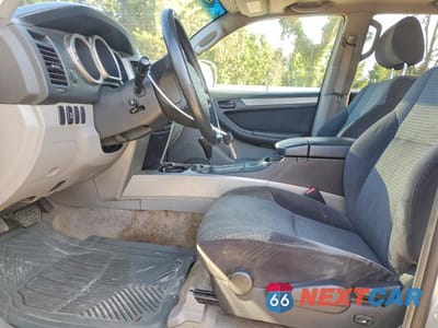 Zdjęcie 7 z 12 samochodu: 2004 TOYOTA 4RUNNER SPORT EDITION VIN:JTEBU14R548027256 - miniatura