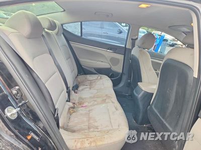 Zdjęcie 10 z 12 samochodu: 2018 HYUNDAI ELANTRA SE VIN:5NPD74LFXJH274878 - miniatura