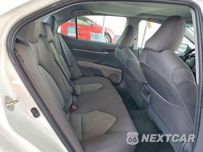 Zdjęcie 10 z 12 samochodu: 2019 TOYOTA CAMRY LE VIN:4T1B11HK9KU813314 - miniatura
