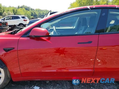 Zdjęcie 7 z 12 samochodu: 2023 TESLA MODEL 3 VIN:5YJ3E1EAXPF483935 - miniatura