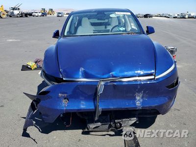 Piąte zdjęcie samochodu w środku: 2026 TESLA MODEL Y VIN:7SAYGDED8TF420244 - miniatura