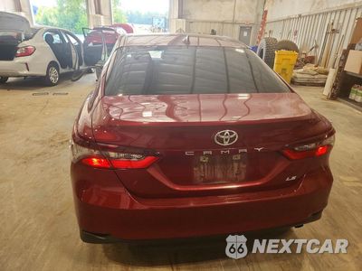 Zdjęcie 6 z 12 samochodu: 2021 TOYOTA CAMRY LE VIN:4T1C11AK1MU580157 - miniatura