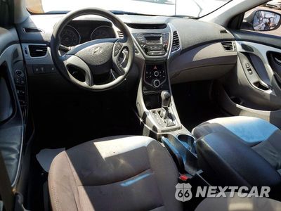 Zdjęcie 8 z 12 samochodu: 2015 HYUNDAI ELANTRA SE VIN:5NPDH4AE2FH642615 - miniatura