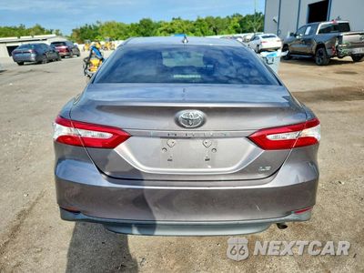 Zdjęcie 6 z 12 samochodu: 2020 TOYOTA CAMRY LE VIN:4T1C11AK8LU929555 - miniatura