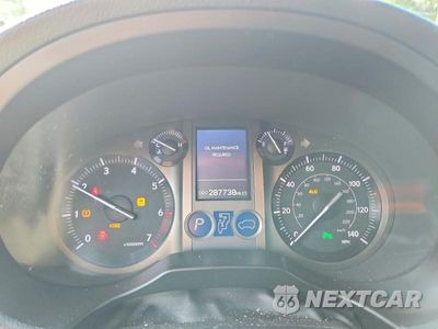 Zdjęcie 9 z 13 samochodu: 2012 LEXUS GX 460 VIN:JTJBM7FX6C5049685 - miniatura