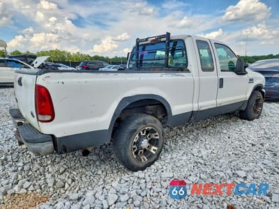 Trzecie zdjęcie samochodu z tyłu: 2002 FORD F250 SUPER DUTY VIN:1FTNX20F72EC07170 - miniatura