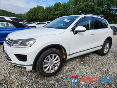 2016 VOLKSWAGEN TOUAREG SPORT WVGEF9BP9GD006400 - główne zdjęcie licytacji z USA - miniatura