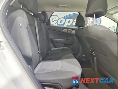 Zdjęcie 11 z 14 samochodu: 2026 KIA SPORTAGE LX VIN:5XYK23DF4TG404310 - miniatura