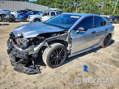 2022 TOYOTA CAMRY XSE 4T1K31AK6NU598144 - główne zdjęcie licytacji z USA - miniatura