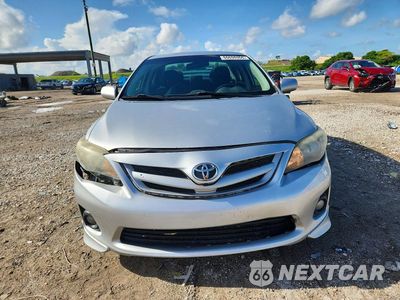 Piąte zdjęcie samochodu w środku: 2013 TOYOTA COROLLA S VIN:5YFBU4EE1DP218601 - miniatura