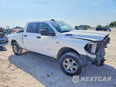 Czwarte zdjęcie samochodu z boku: 2025 RAM 2500 BIG HORN VIN:3C6UR5DL5SG533282 - miniatura