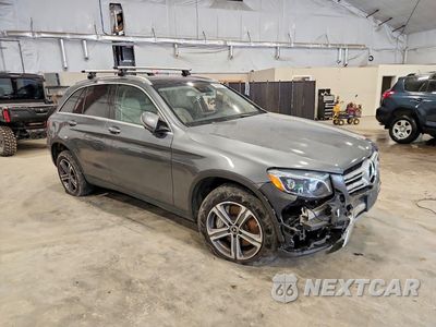 Czwarte zdjęcie samochodu z boku: 2019 MERCEDES-BENZ GLC 350E VIN:WDC0G5EBXKF533843 - miniatura