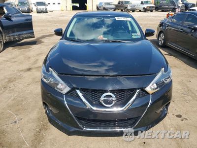 Piąte zdjęcie samochodu w środku: 2018 NISS MAXIMA SV VIN:1N4AA6AP4JC385617 - miniatura