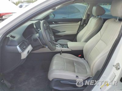 Zdjęcie 7 z 12 samochodu: 2019 HONDA ACCORD HYBRID VIN:1HGCV3F18KA012489 - miniatura