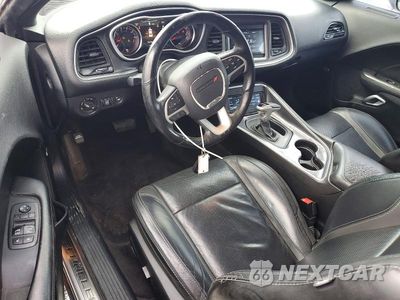 Zdjęcie 8 z 12 samochodu: 2017 DODGE CHALLENGER SXT VIN:2C3CDZAG6HH592470 - miniatura
