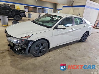 2021 HYUNDAI ELANTRA SEL 5NPLM4AG5MH008625 - główne zdjęcie licytacji z USA - miniatura